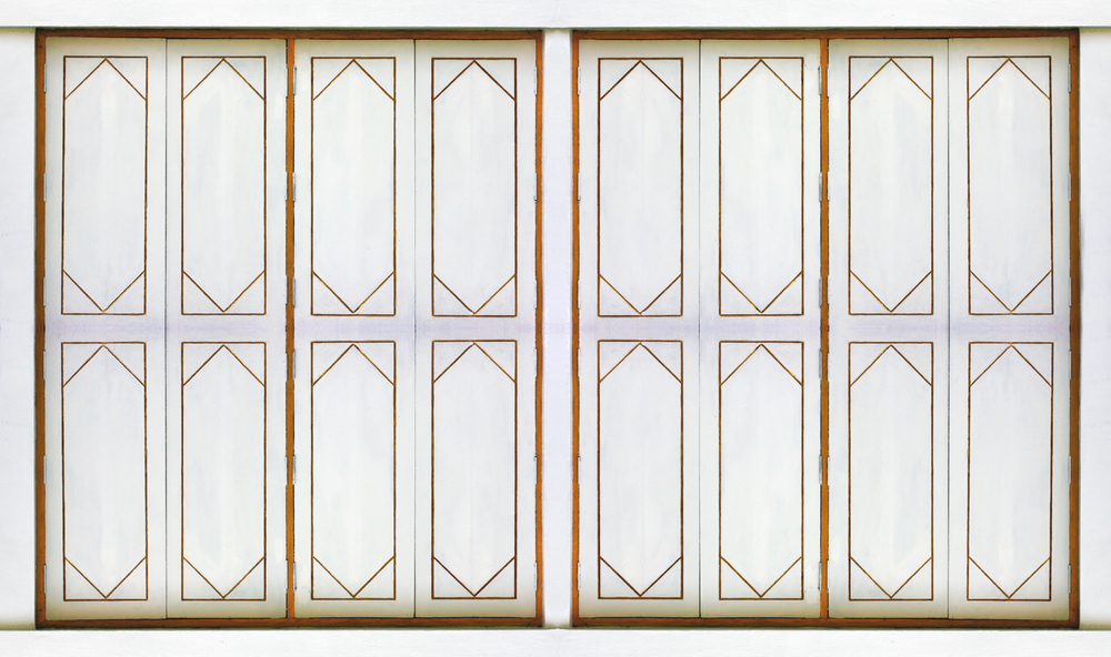 寺庙中泰国风格的窗饰